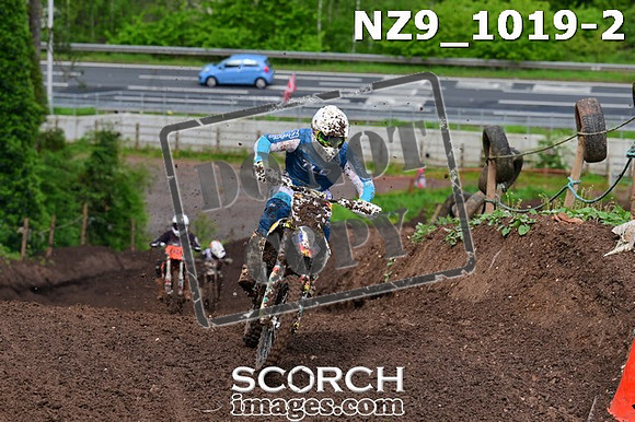 NZ9_1019-2