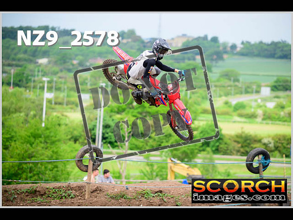 Apex Sun 28-May Experts-172