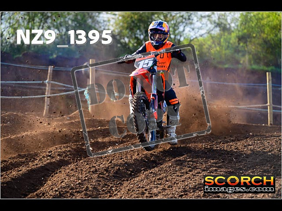 Experts-103