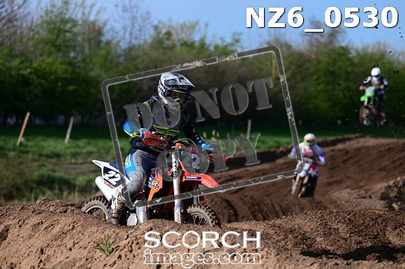 NZ6_0530