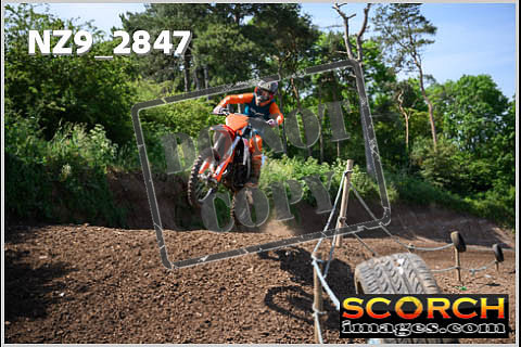 Apex Thur 15-Jun-071