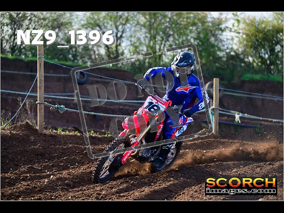 Experts-104