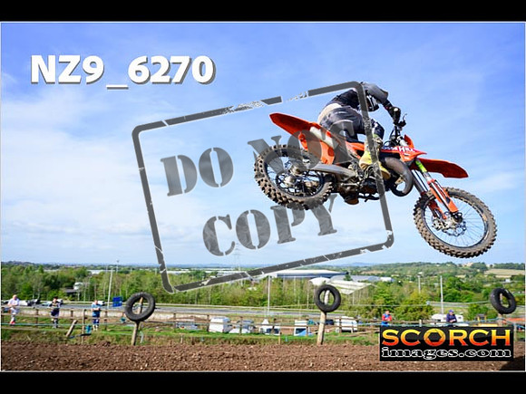 Experts-122