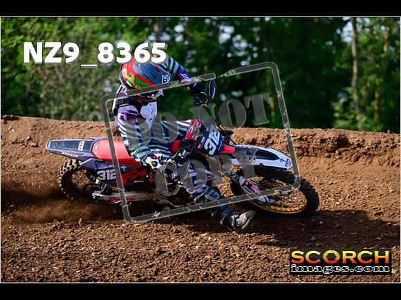 Experts-130