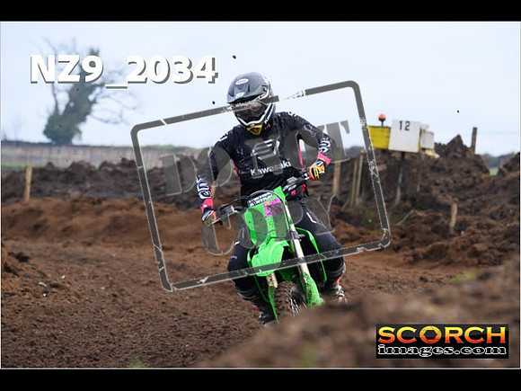 Experts-095