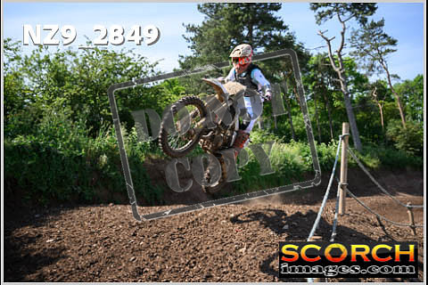 Apex Thur 15-Jun-073