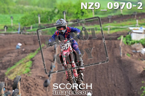 NZ9_0970-2