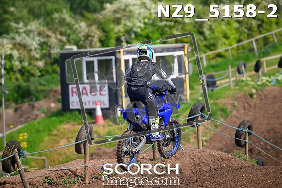NZ9_5158-2