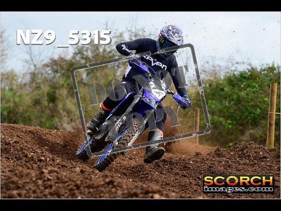 Inters-097