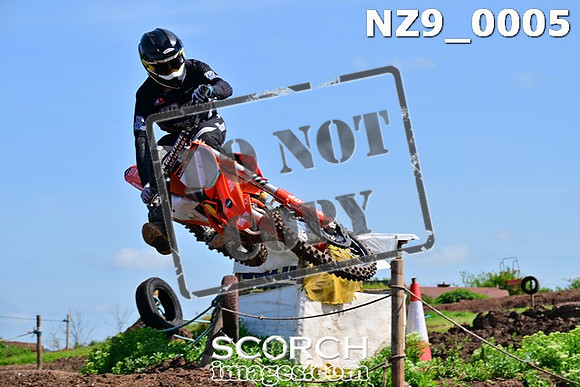 NZ9_0005