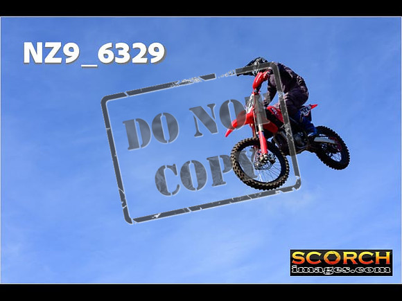 Experts-174
