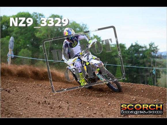 Experts-292