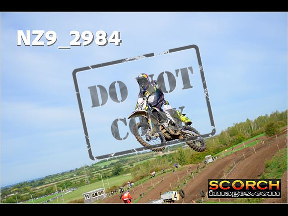 Experts-180