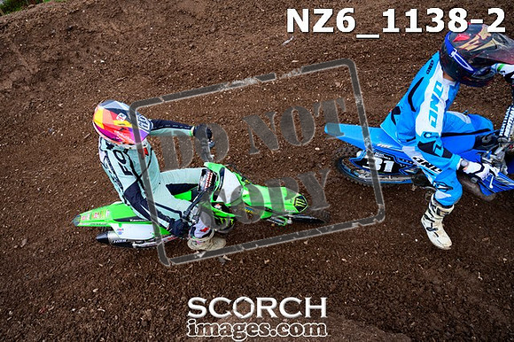 NZ6_1138-2
