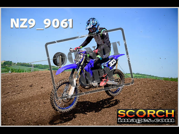 Experts-129