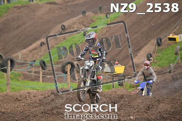 NZ9_2538