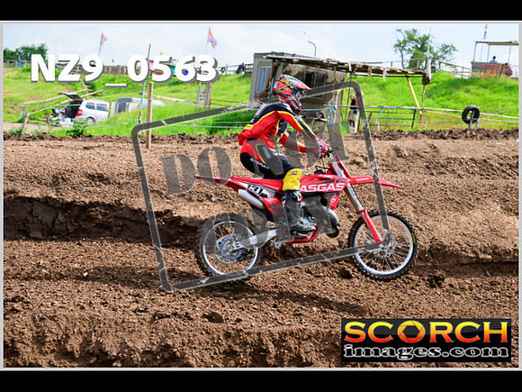 Apex Thur 25-May-2023-017