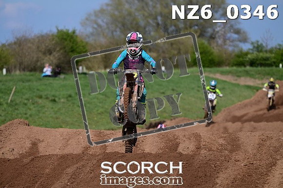 NZ6_0346