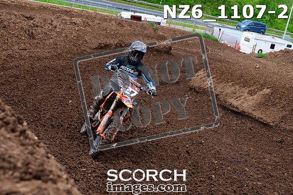 NZ6_1107-2