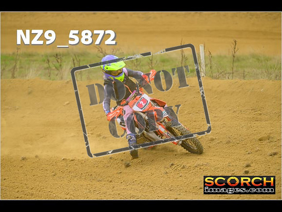 85's-079