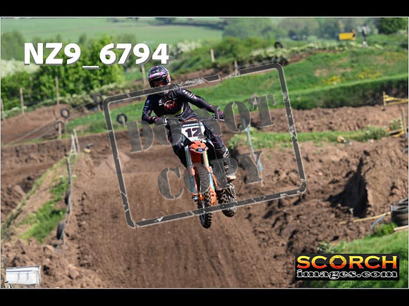 Thur01May-084