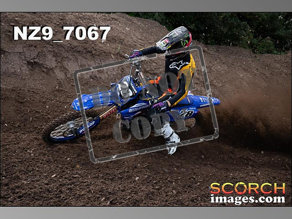 Apex 24-Jun-2023-0184