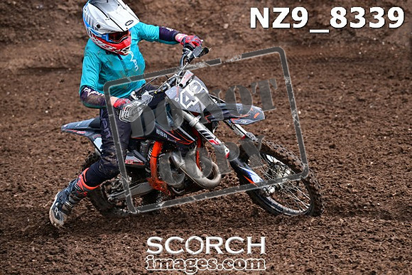 NZ9_8339