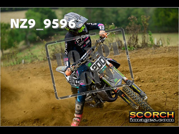 85's-086