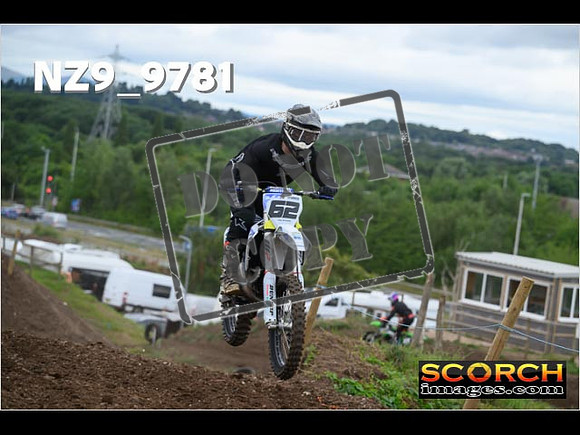 03. Inters-038