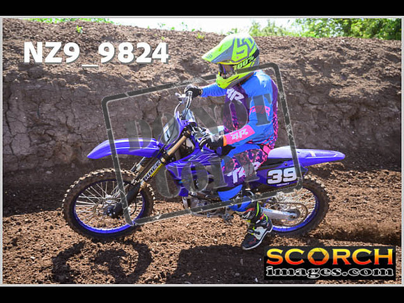 Apex Wed 24-May-2023-094