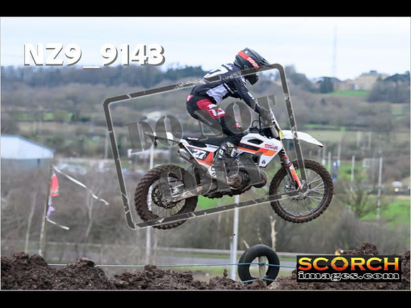 Experts-060