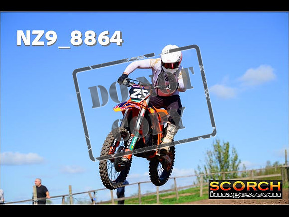Inters-472