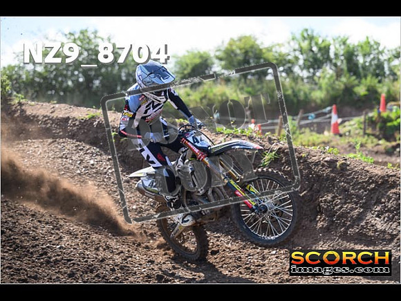 Thur27Jun-058