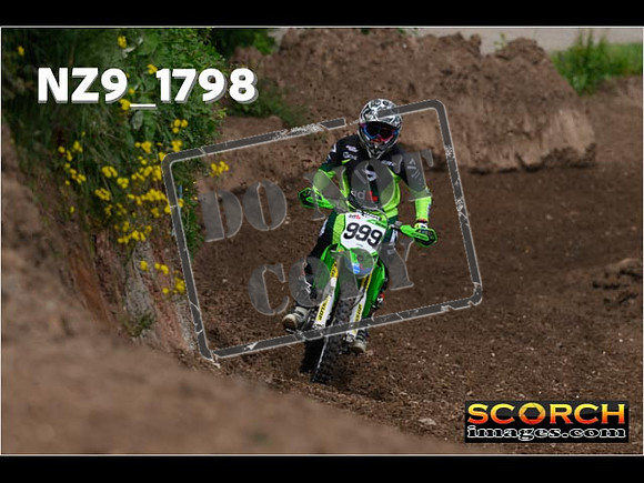 Experts-024