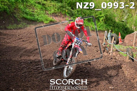 NZ9_0993-2