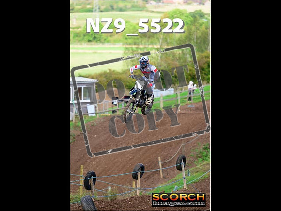 Experts-078