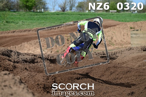 NZ6_0320