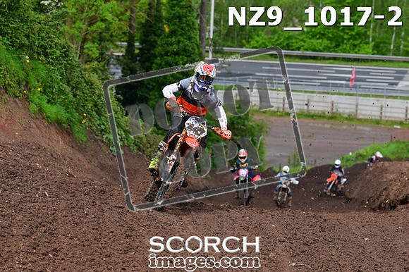 NZ9_1017-2