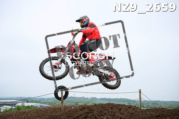 NZ9_2659