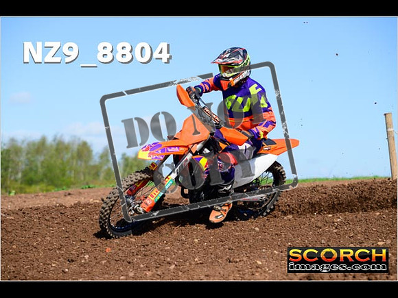 Inters-412