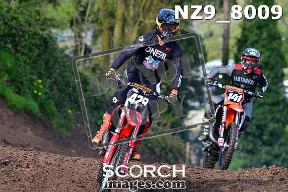 NZ9_8009