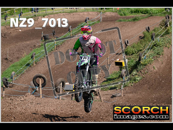 Apex Sun 04-Jun Inters Green Orange-009