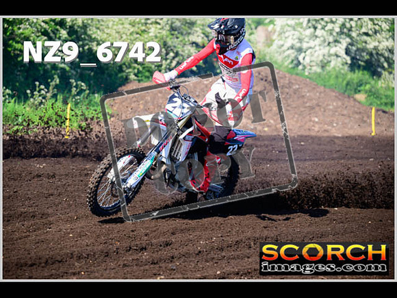 Lower Drayton 125 Youth and Women-007