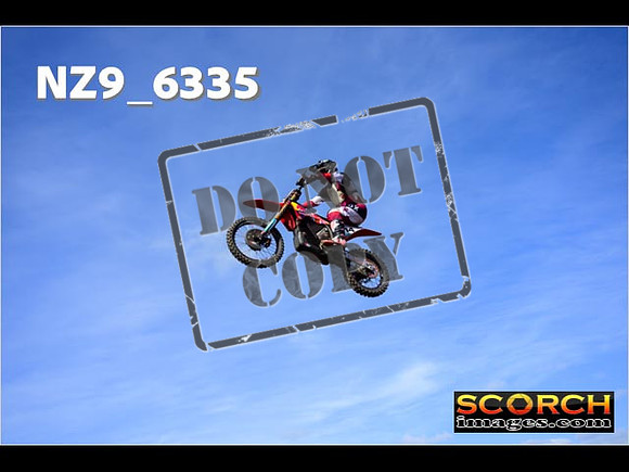 Experts-180