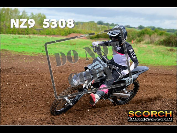 Inters-090