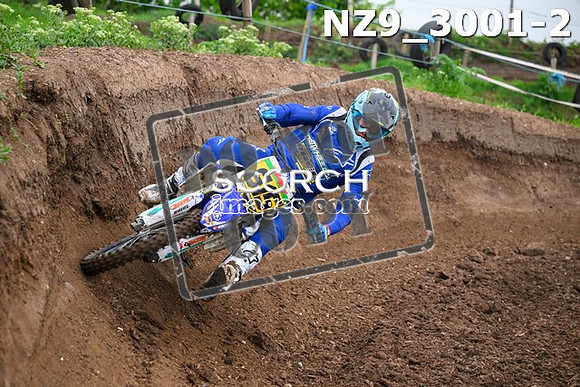 NZ9_3001-2