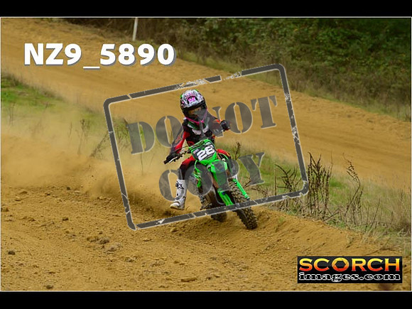85's-096