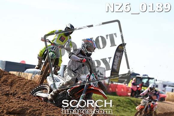 NZ6_0189