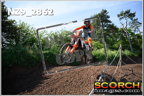 Apex Thur 15-Jun-075