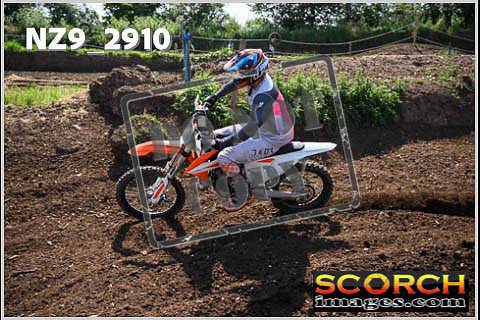 Apex Thur 15-Jun-113